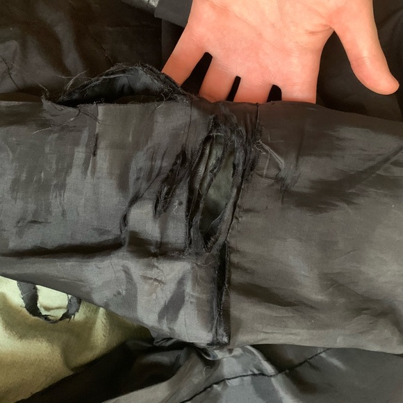 Vince Cropped Leather Biker Jacket - Picture 7 of 8